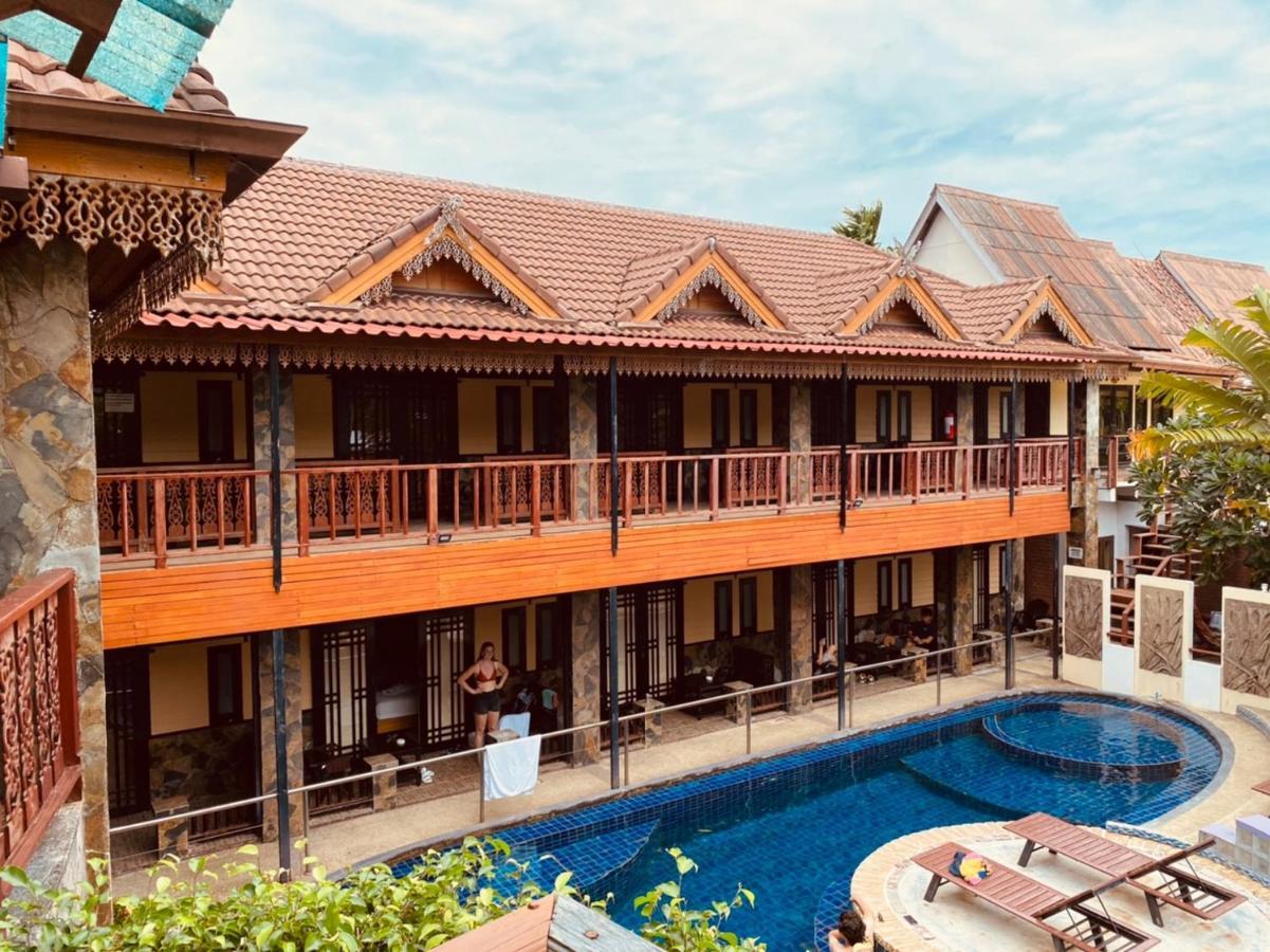 Delight Resort Haad Rin Exterior photo
